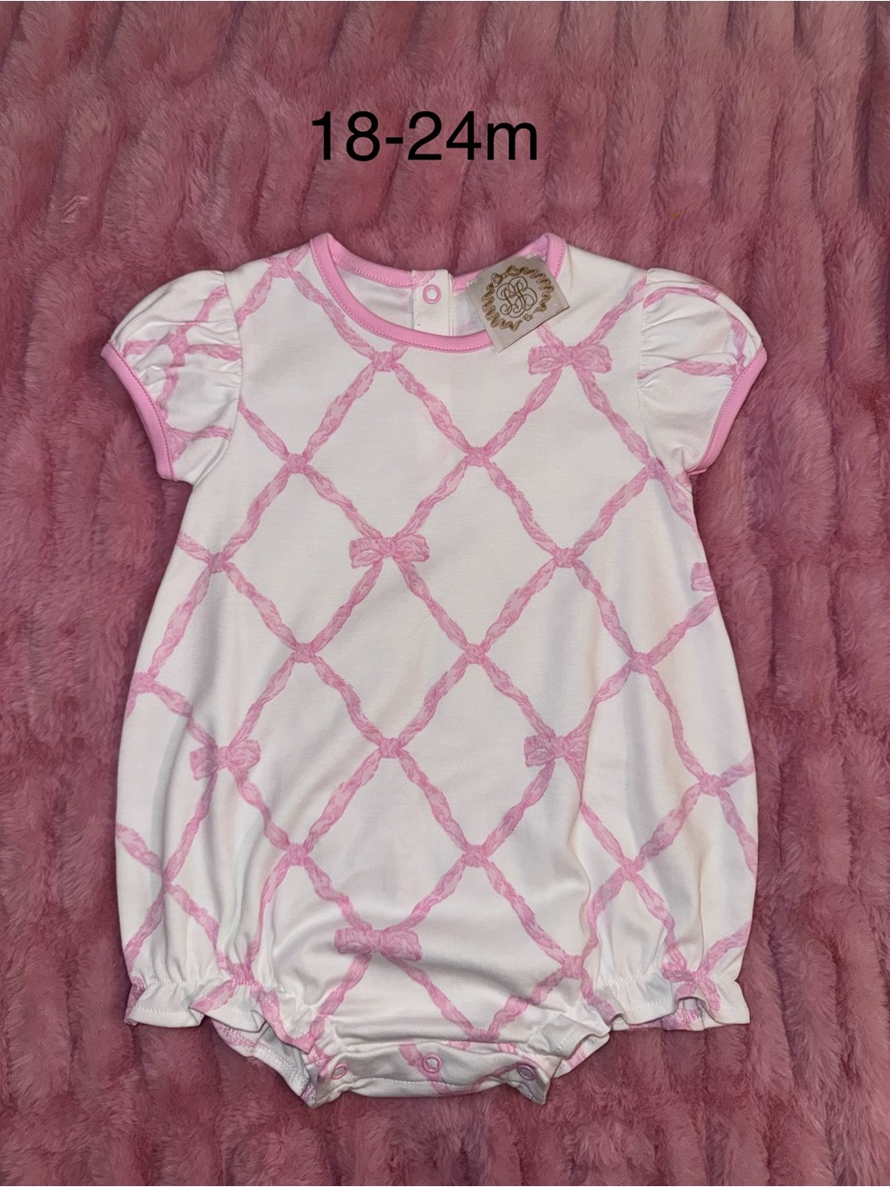 The Beaufort Bonnet Company Pink and White Bow-Print Baby Pajama Romper